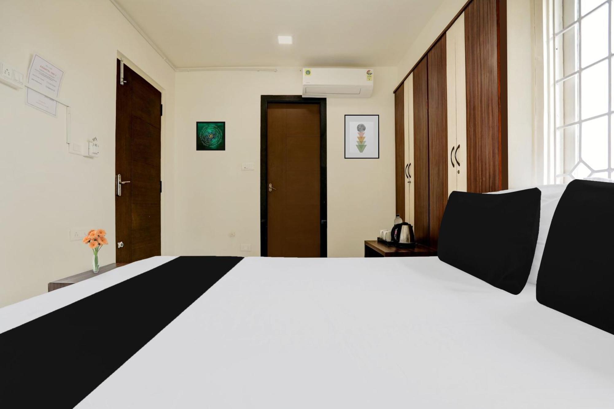 Super Hotel O Ashok Nagar Near Jntu College Kākināda Exterior foto